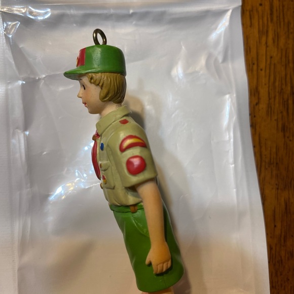 Scout ornament. - Picture 6 of 6